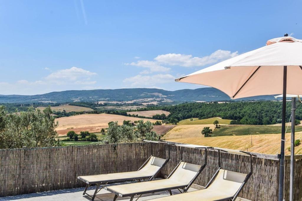 Agriturismo Podere Biancospino Piscina Privata Chianciano Terme Extérieur photo