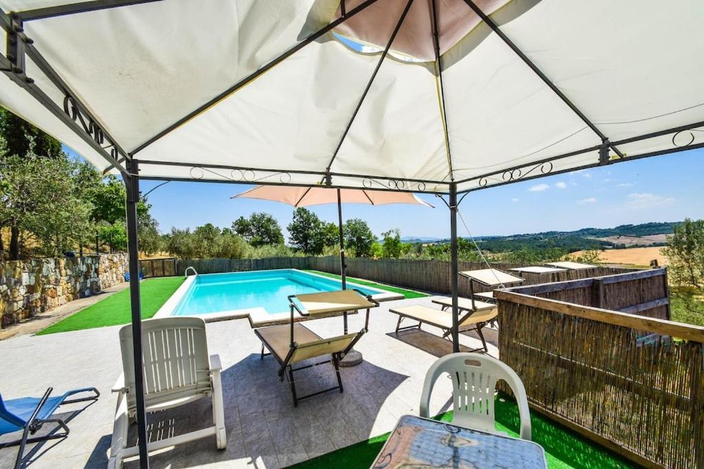 Agriturismo Podere Biancospino Piscina Privata Chianciano Terme Extérieur photo