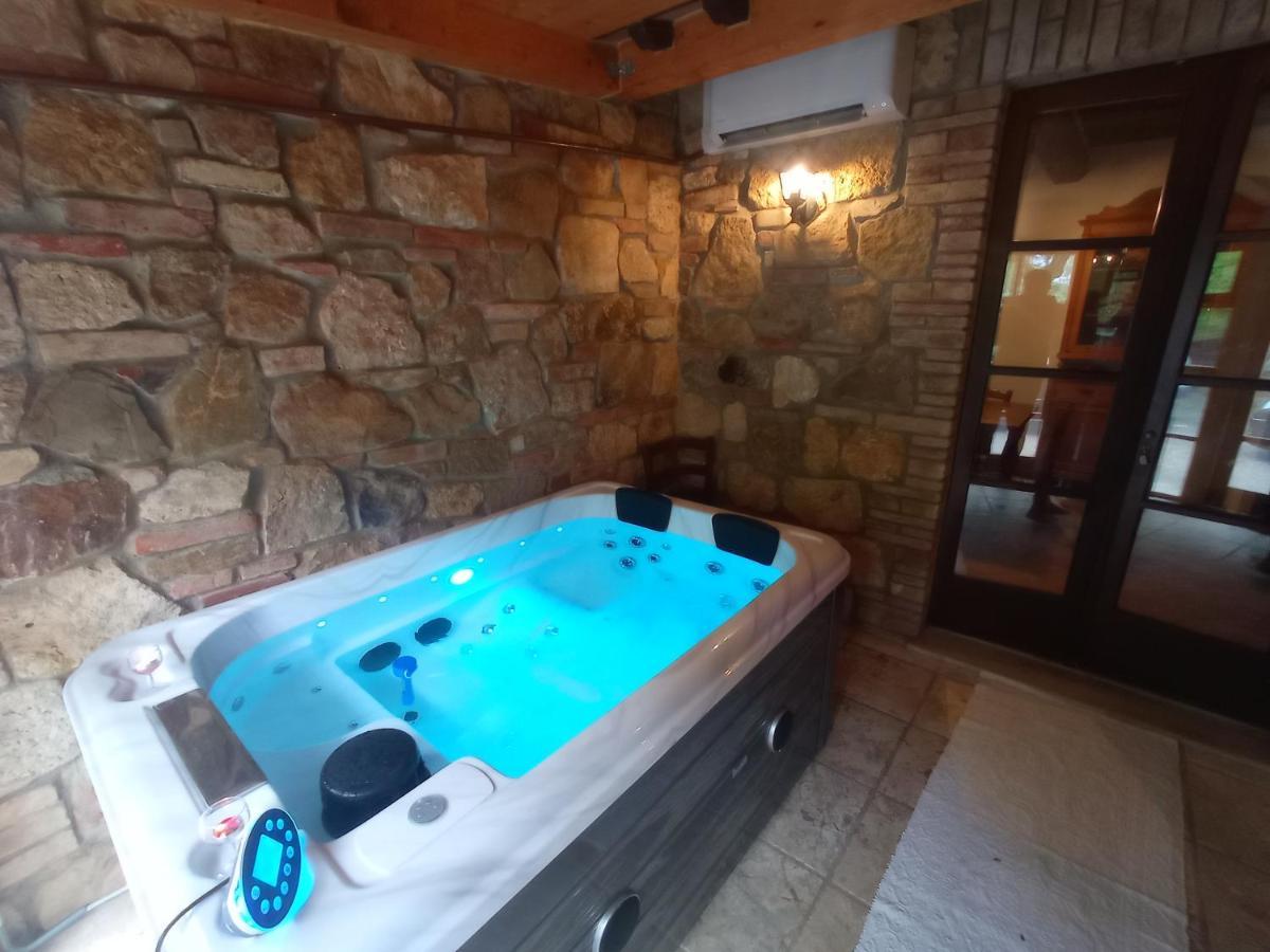 Agriturismo Podere Biancospino Piscina Privata Chianciano Terme Extérieur photo